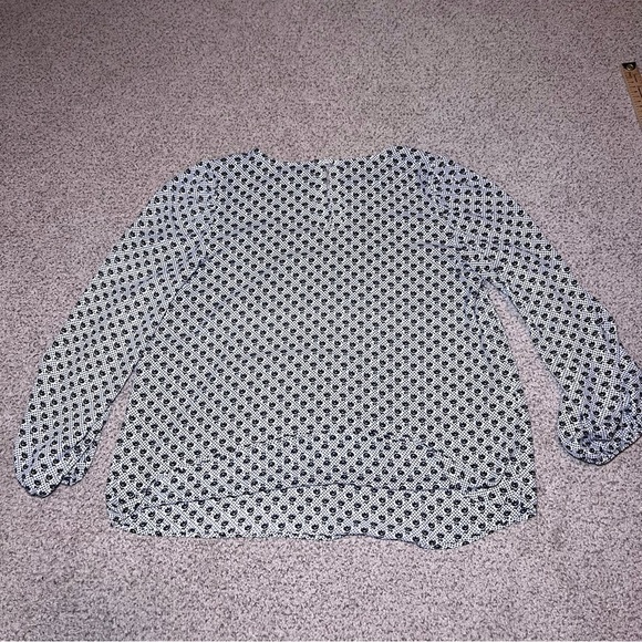 Loft Women’s Blue/White Floral Long Sleeve Pullover Blouse Size L Balloon Sleeve - Picture 7 of 8
